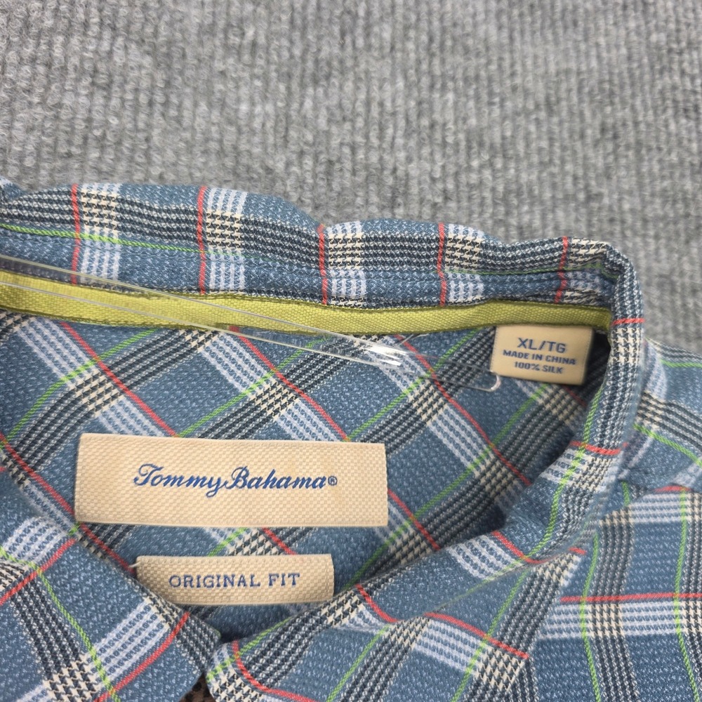 Tommy Bahama Mens XL Blue Plaid 100% Silk Short Sleeve Button Down Shirt - Picture 4 of 6